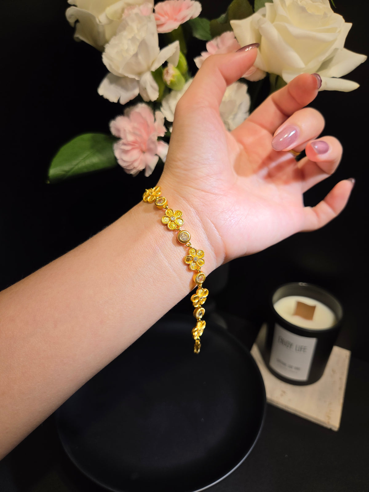 Light Luxury Golden Floral Rhinestone Bracelet