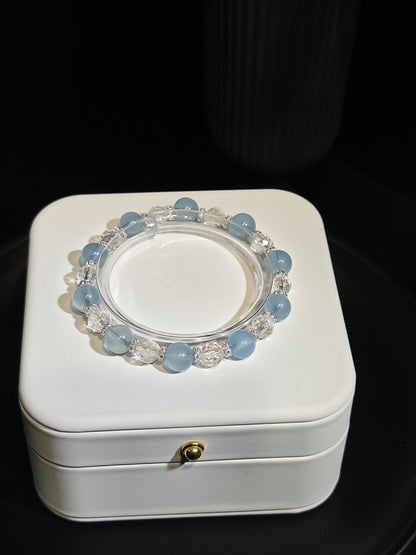 Serene Aquamarine Beaded Bracelet in a white jewelry box