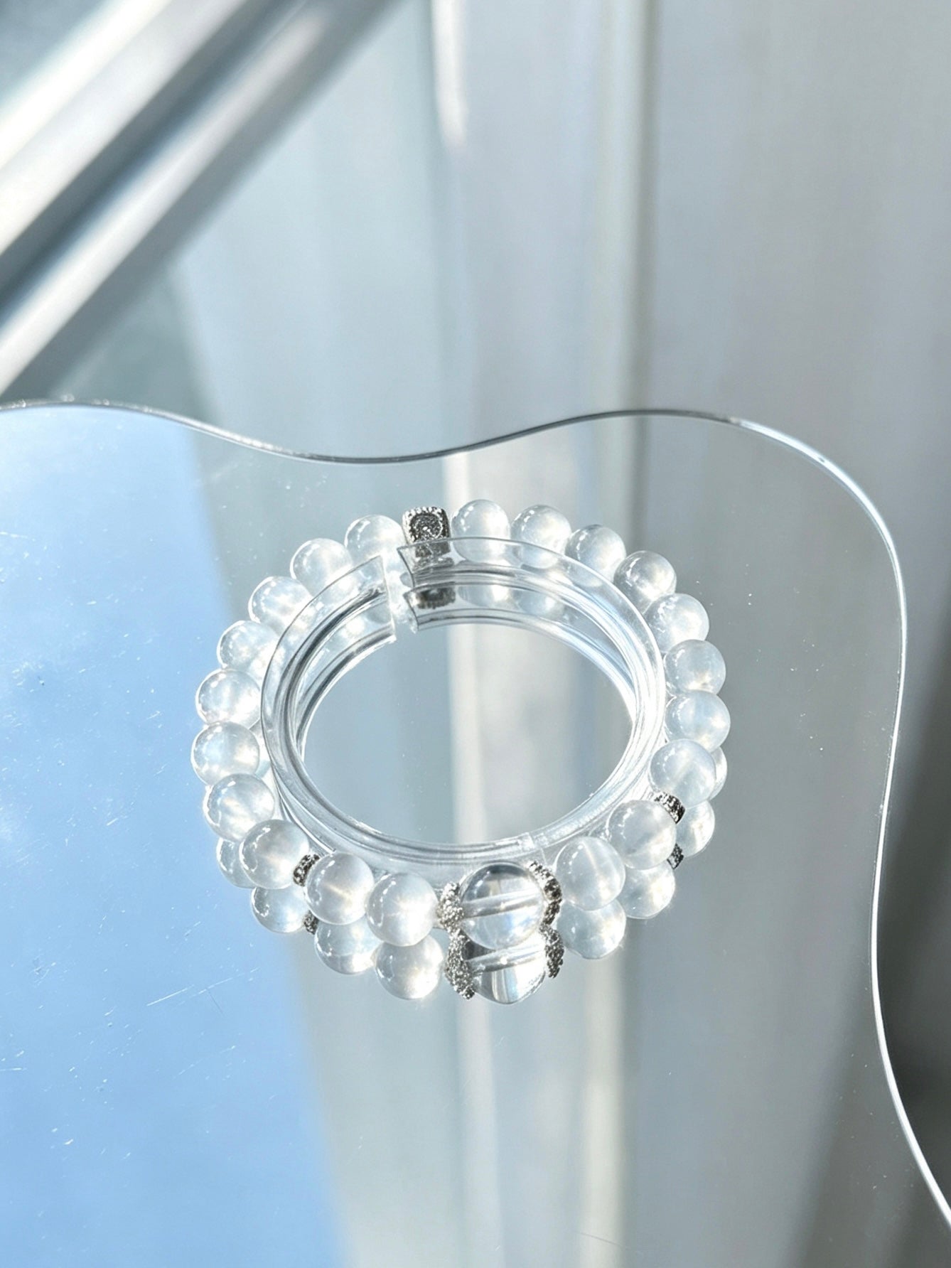 Natural Snowflake Quartz Bracelet With Silver Rhinestone Accent | 天然雪花水晶镶银钻圆珠手链