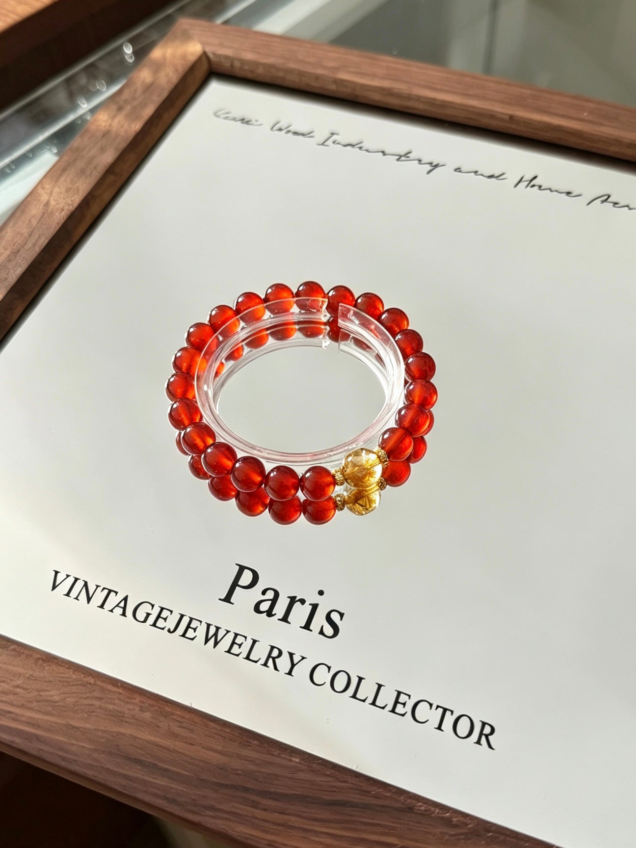 Natural Red Agate Bracelet With Golden Ornament 天然红玛瑙配金饰手串